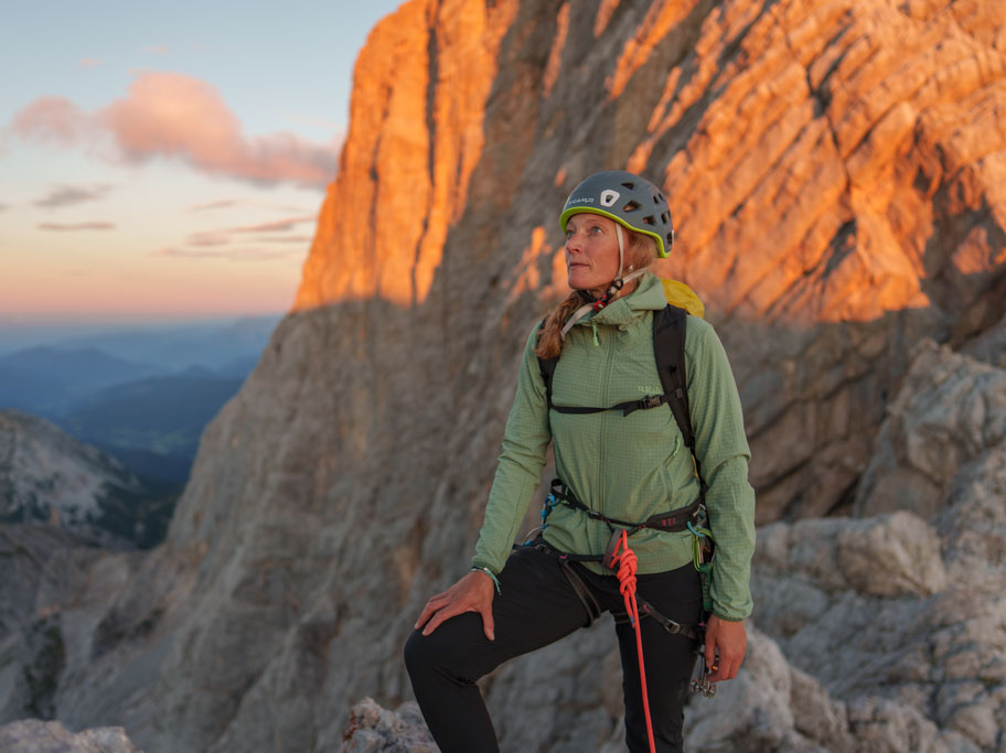 Damska_mikina_Rab_Quantra Pro Hoody (2)_